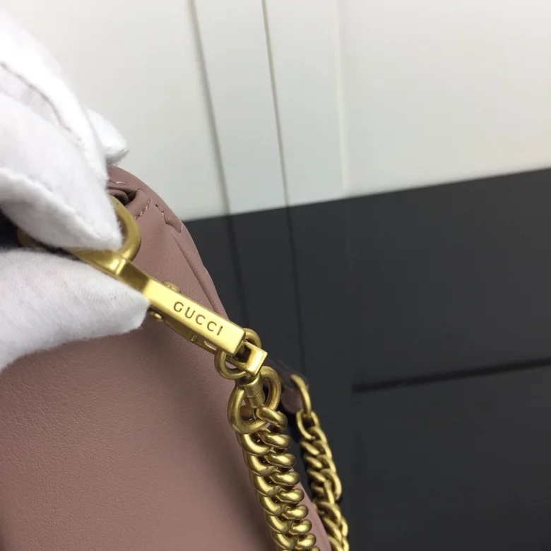 Breathable Gucci Satchel Bags 50882