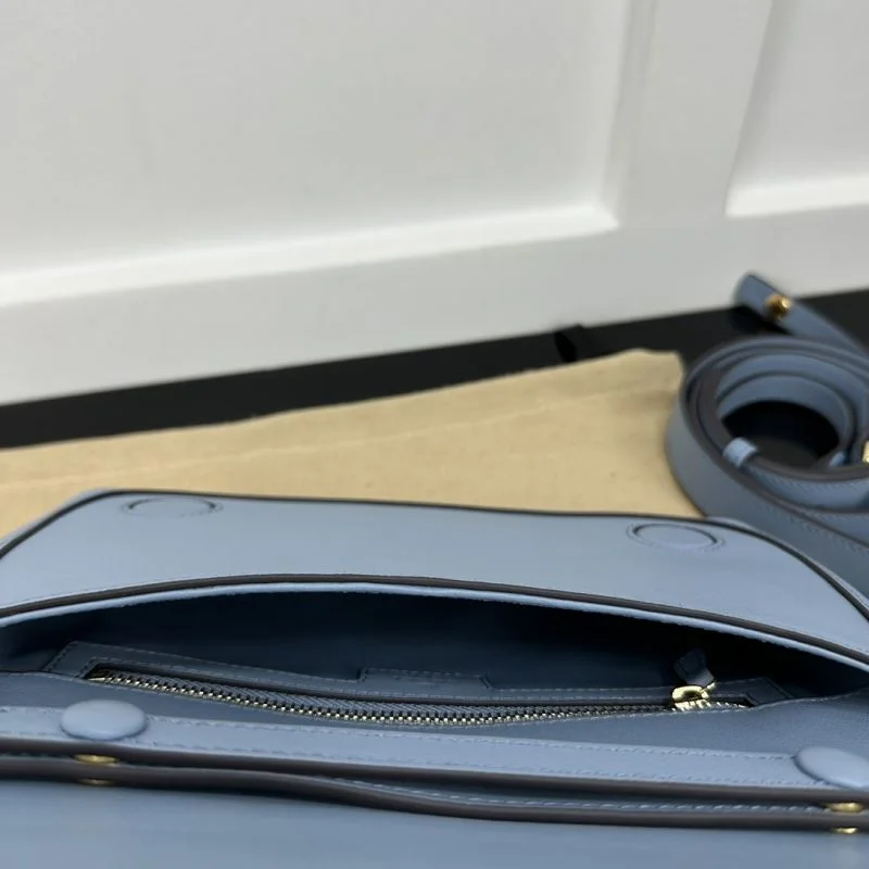 Resilient Gucci Satchel Bags 50634