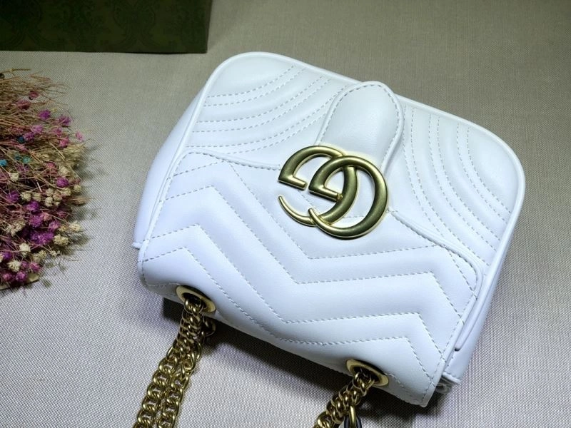 Stretchable Gucci Satchel Bags 81154