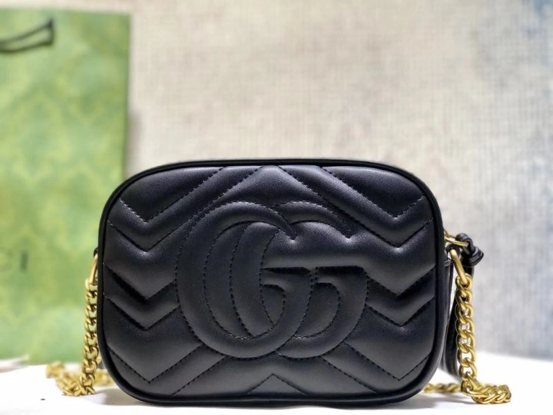 Sporty Gucci Satchel Bags 81151
