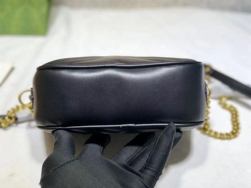 Sporty Gucci Satchel Bags 81151