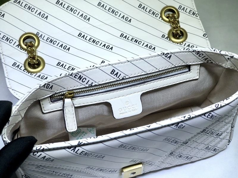 Comfortable Gucci Satchel Bags 81125