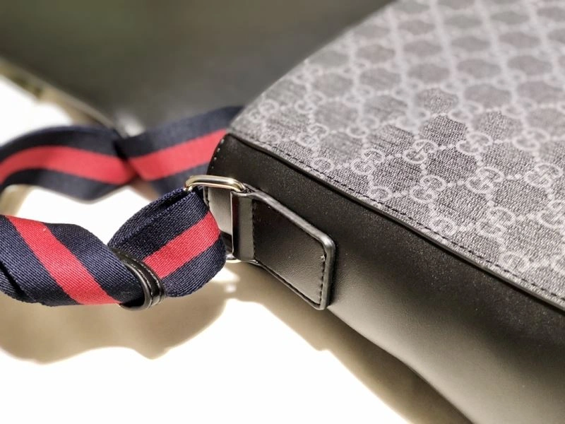 Breathable Gucci Satchel Bags 81115