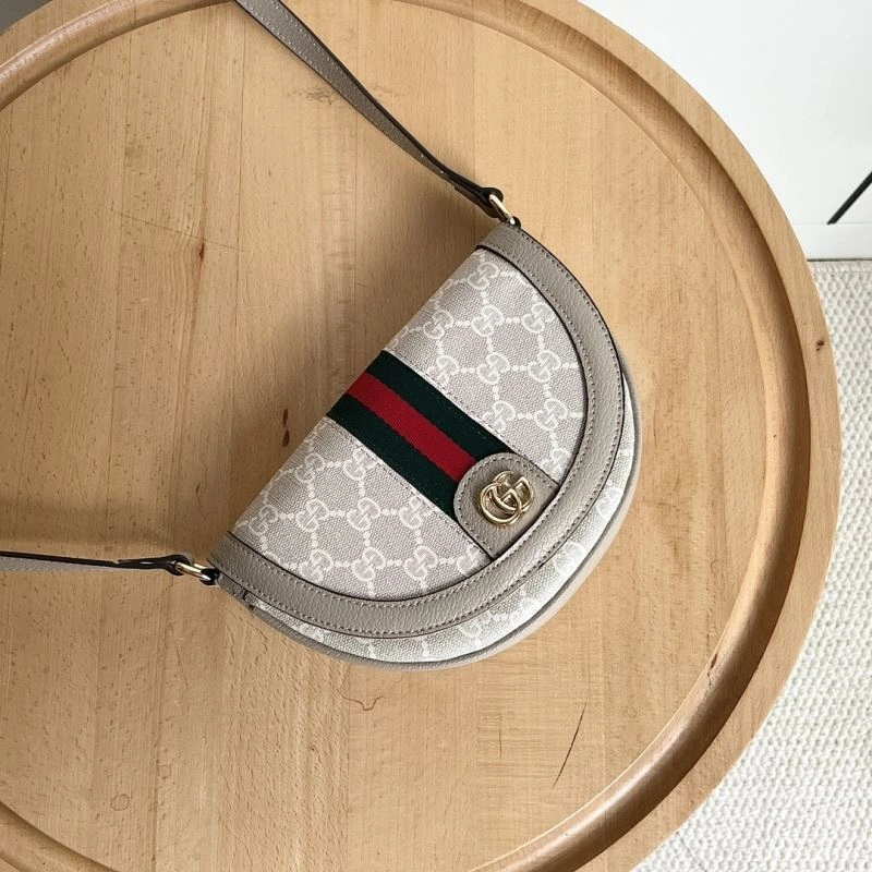 Sporty Gucci Satchel Bags 81089