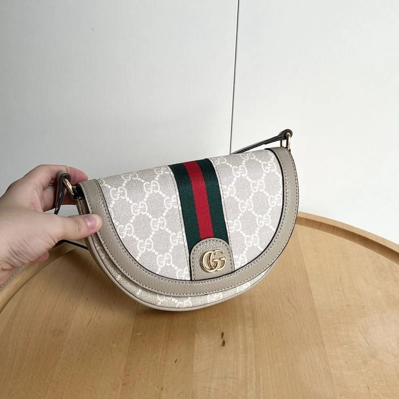 Sporty Gucci Satchel Bags 81089