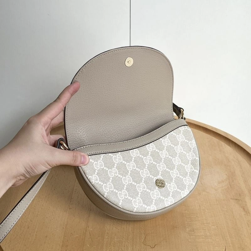Sporty Gucci Satchel Bags 81089