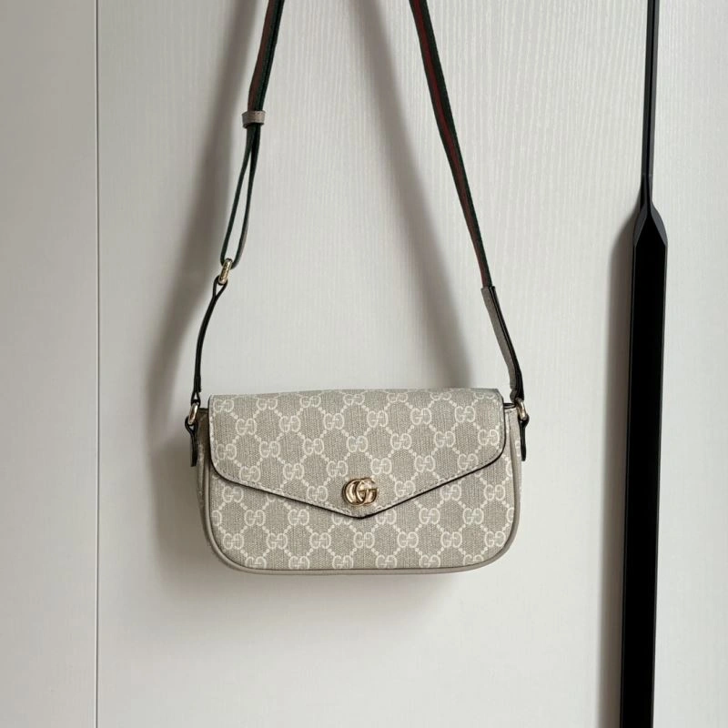 Gucci Satchel Bags Neat 81047