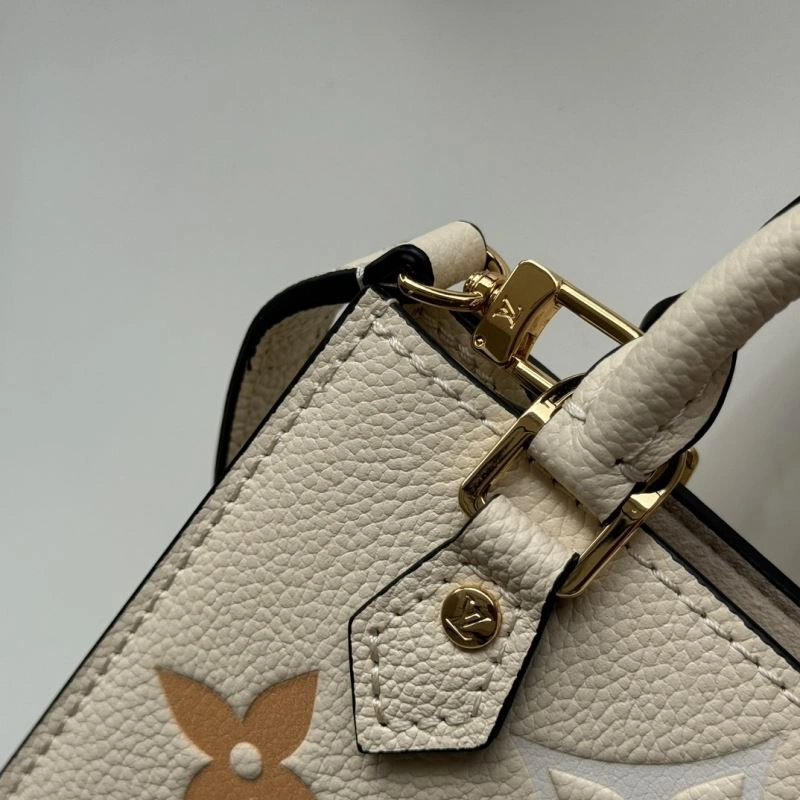 Gucci Satchel Bags Sporty 77679