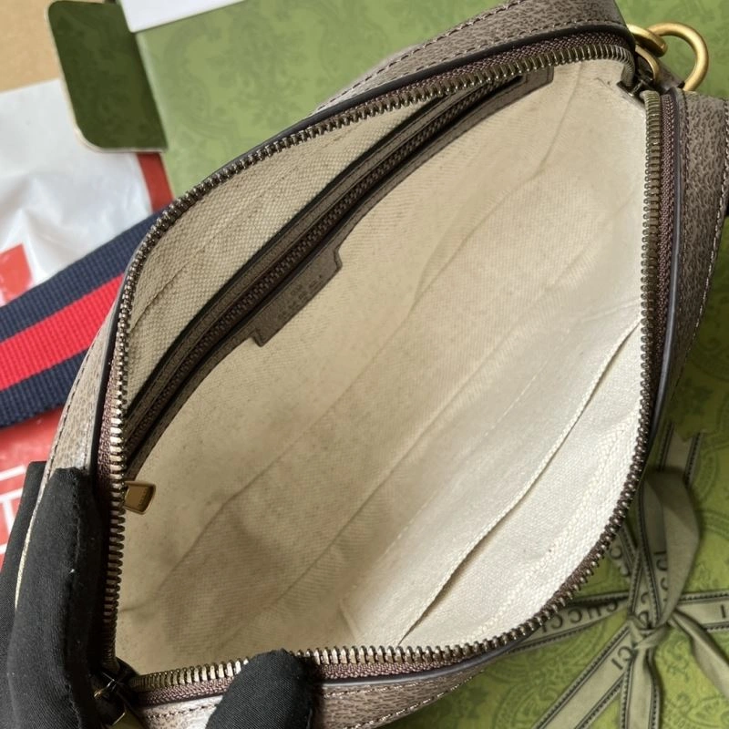 Unisex Gucci Satchel Bags 74616