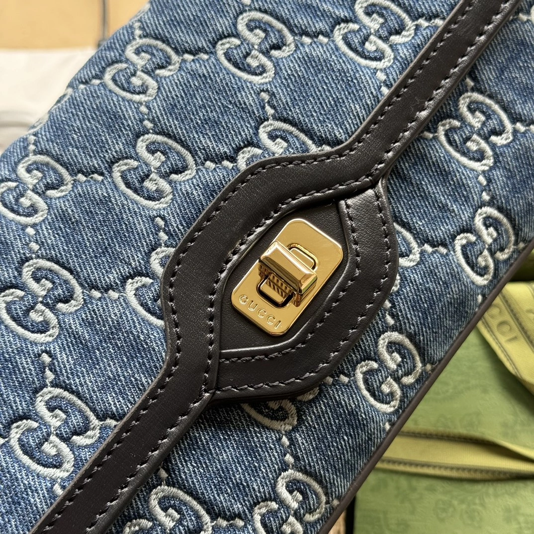 Gucci Satchel Bags Snug 72450