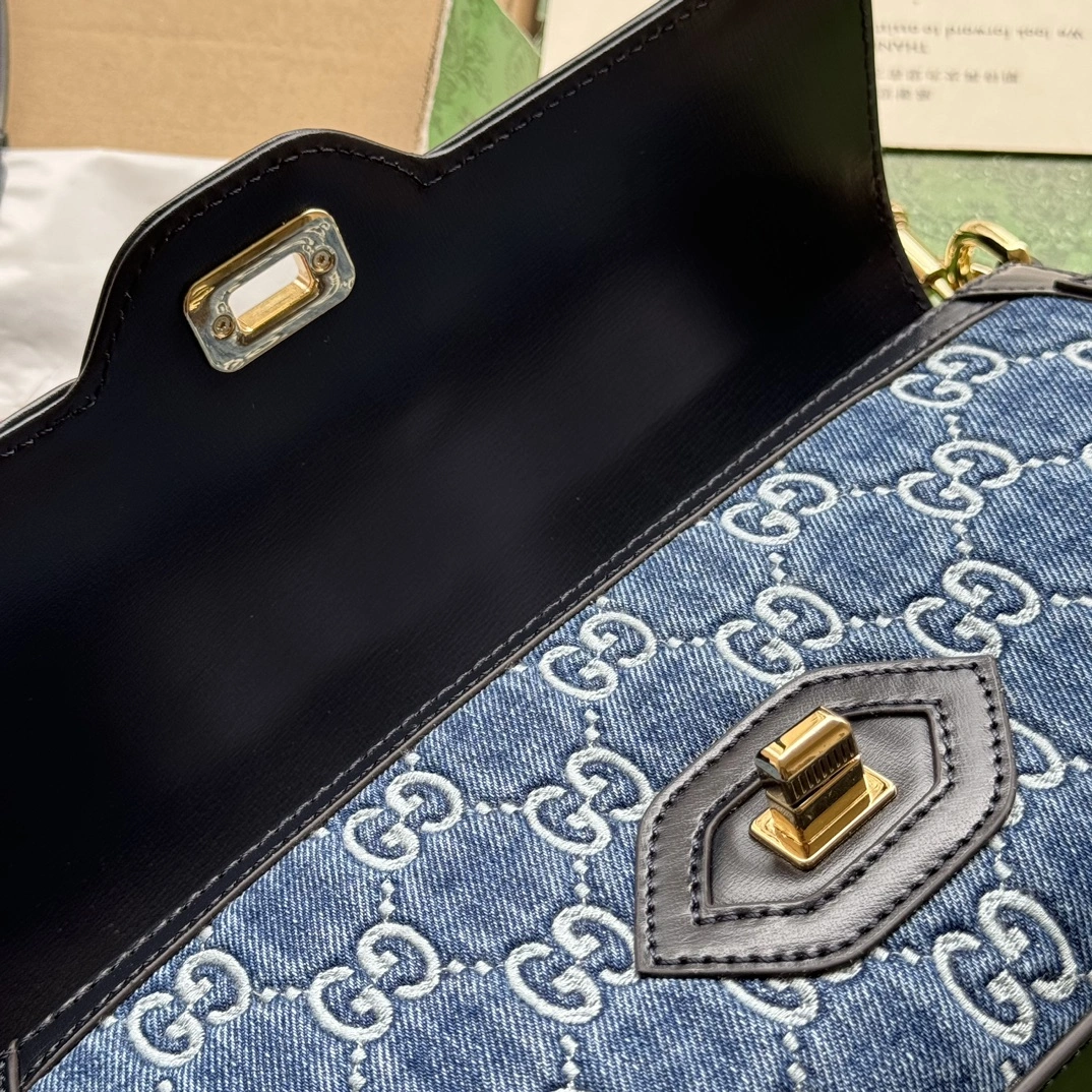 Gucci Satchel Bags Snug 72450