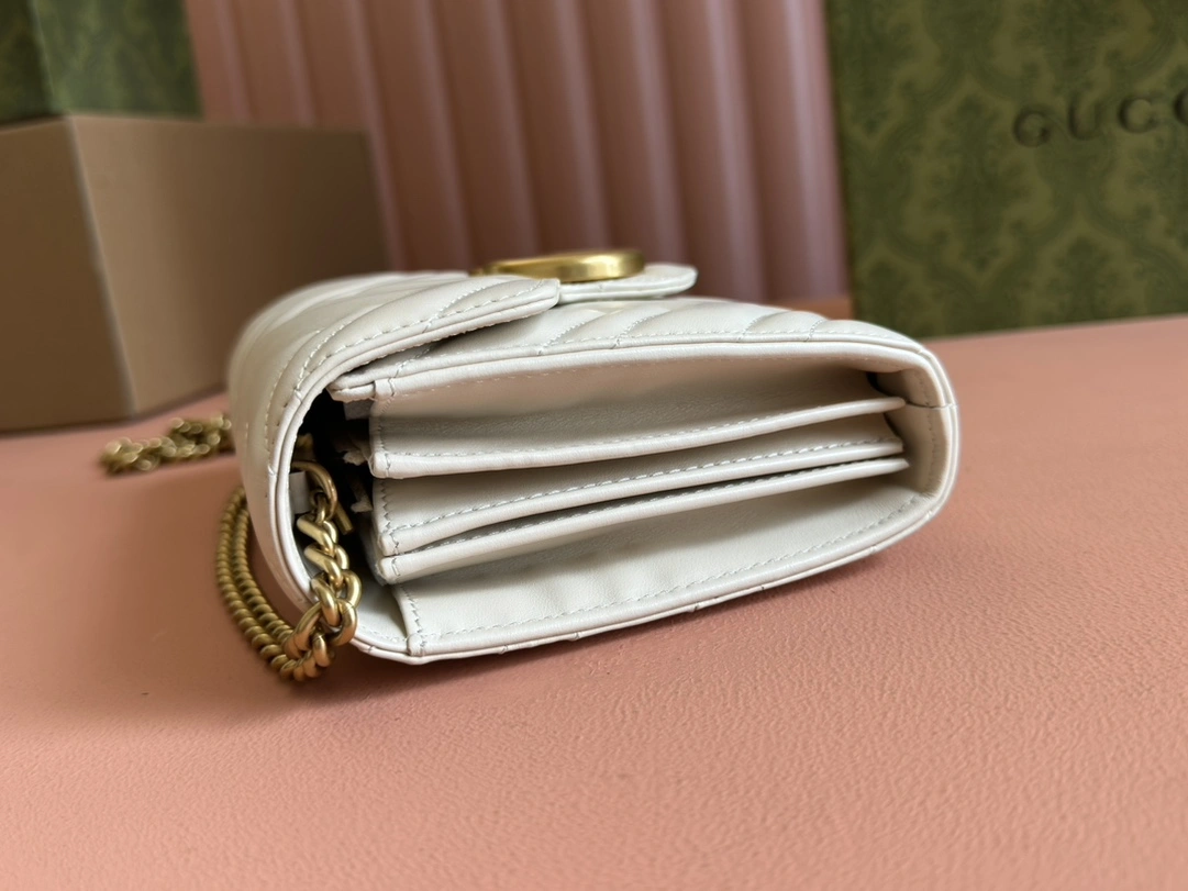 Sporty Gucci Satchel Bags 72384