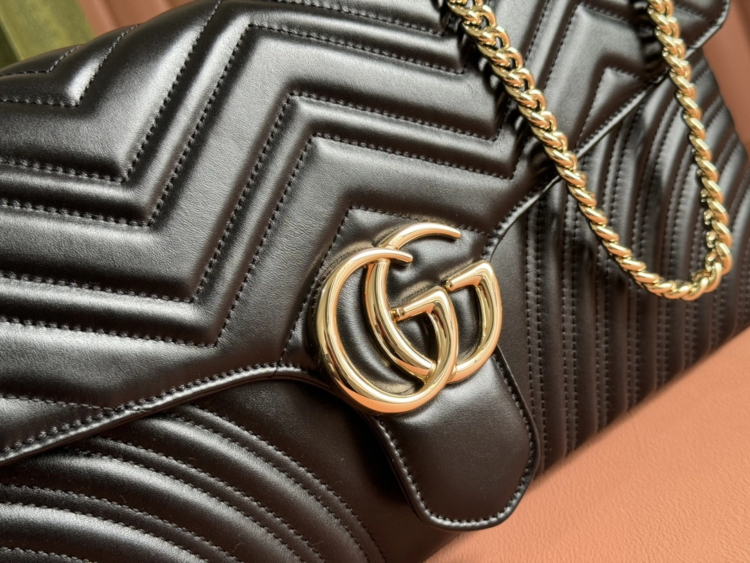 SmoothTexture Gucci Satchel Bags 72381