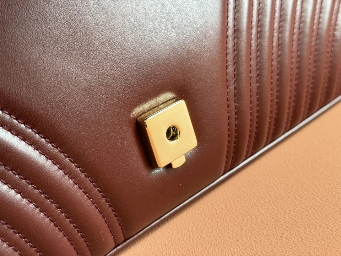 Gucci Satchel Bags ComfortFit 72399