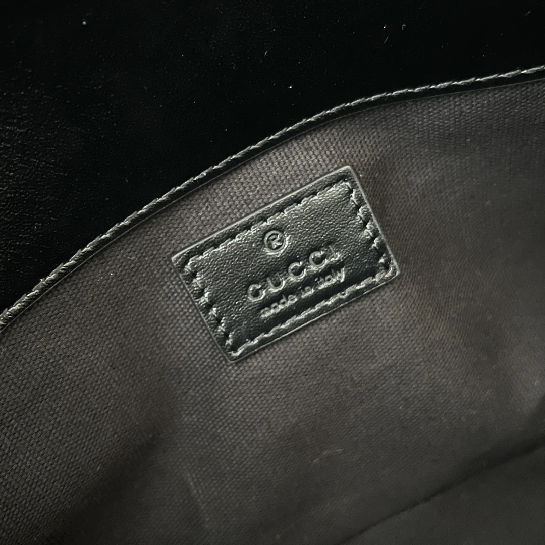 Resilient Gucci Satchel Bags 72347