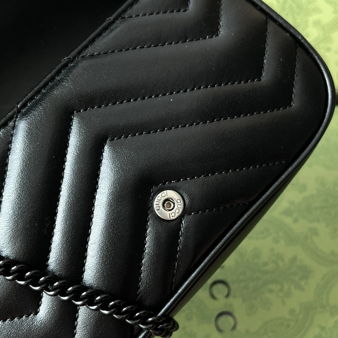 Flexible Gucci Satchel Bags 72353