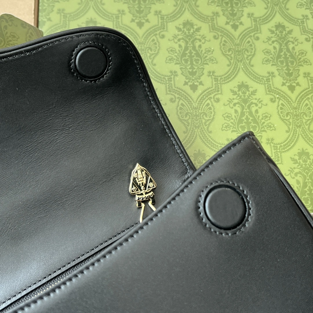 Gucci Satchel Bags Neat 72382
