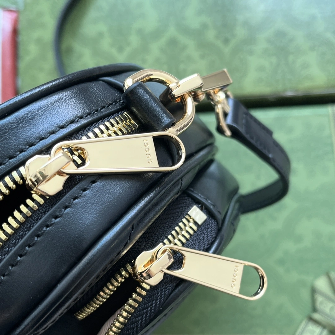 Gucci Satchel Bags Sleek 72306