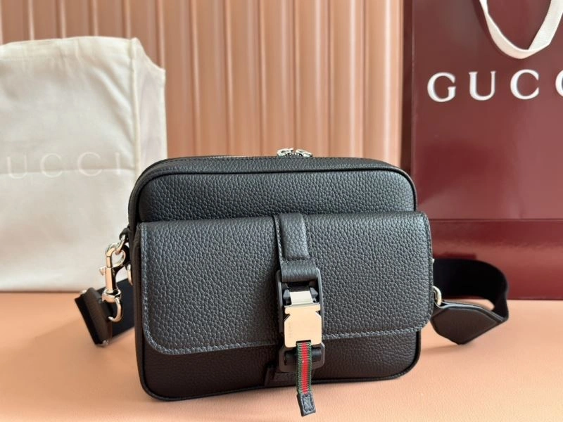 Lightweight Gucci Satchel Bags 64821