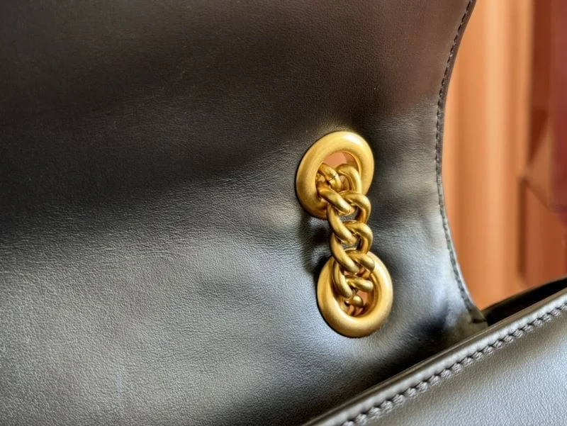 Breathable Gucci Satchel Bags 49733