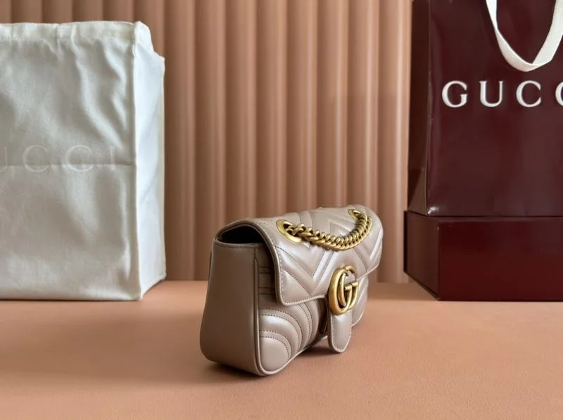 Gucci Satchel Bags Sleek 49722