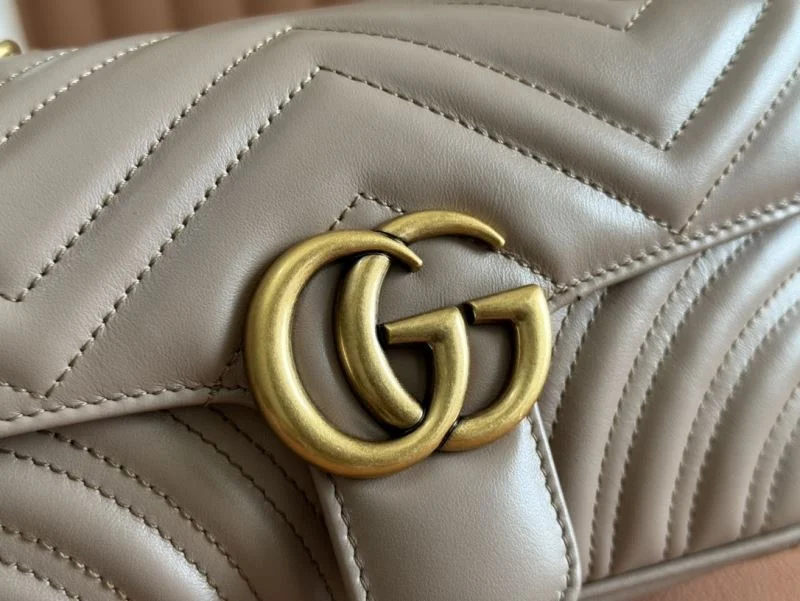 Gucci Satchel Bags Sleek 49722