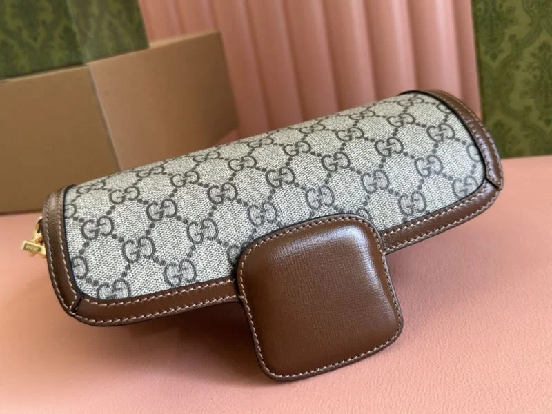 Gucci Satchel Bags Snug 49702