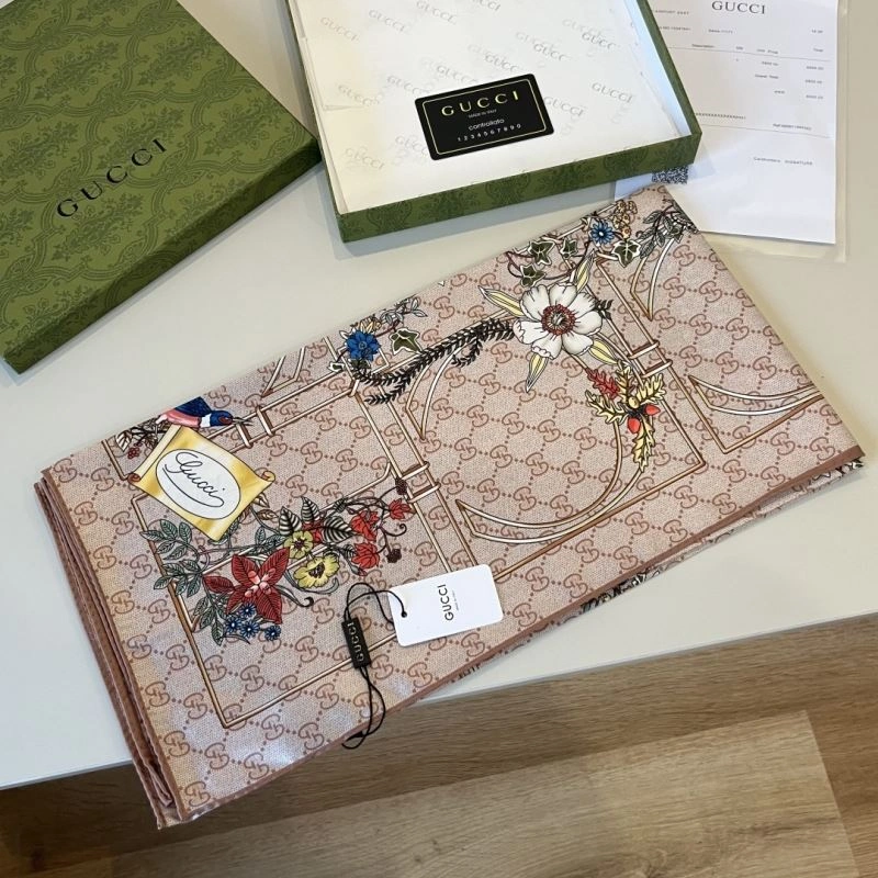 HighPerformance Gucci Scarf 270720