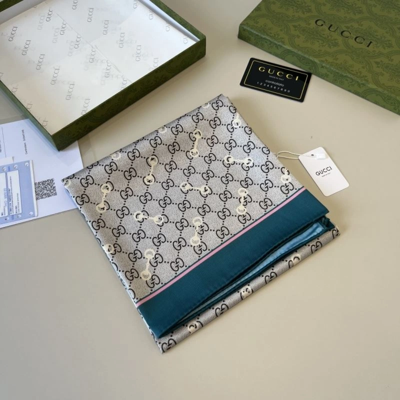 HighPerformance Gucci Scarf 270714