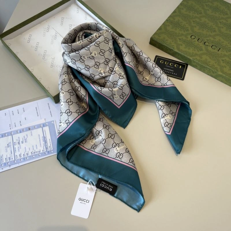 HighPerformance Gucci Scarf 270714