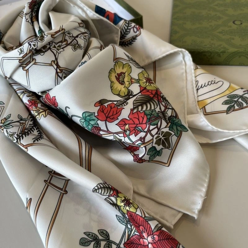 Comfortable Gucci Scarf 270709
