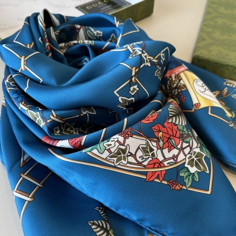 Gucci Scarf UrbanStyle 270705