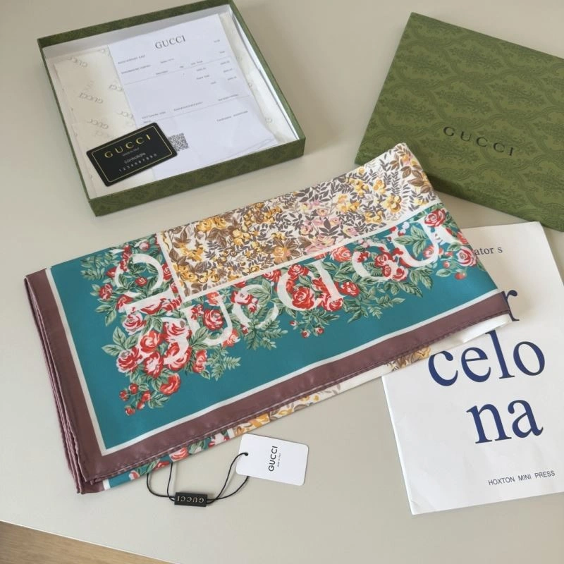 Gucci Scarf Sustainable 270721
