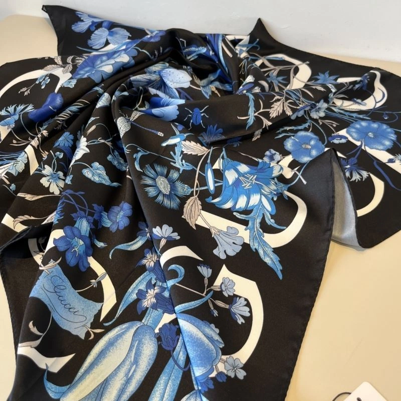 Gucci Scarf Durable 270687