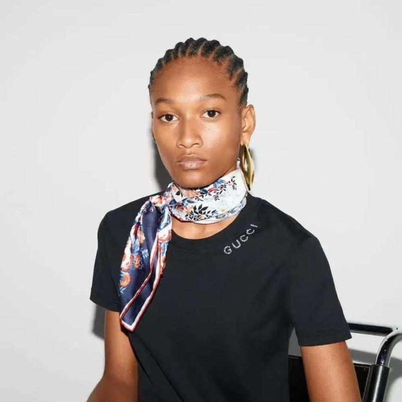 Gucci Scarf WellDesigned 270685