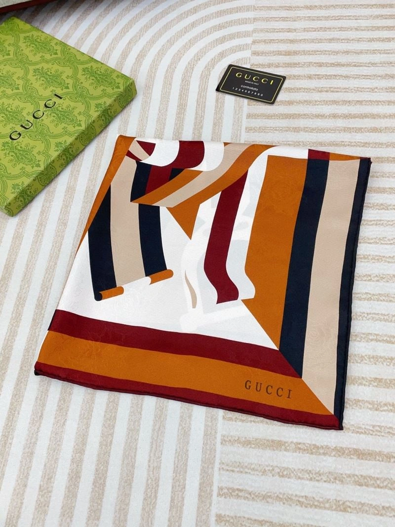 Gucci Scarf Sporty 270684