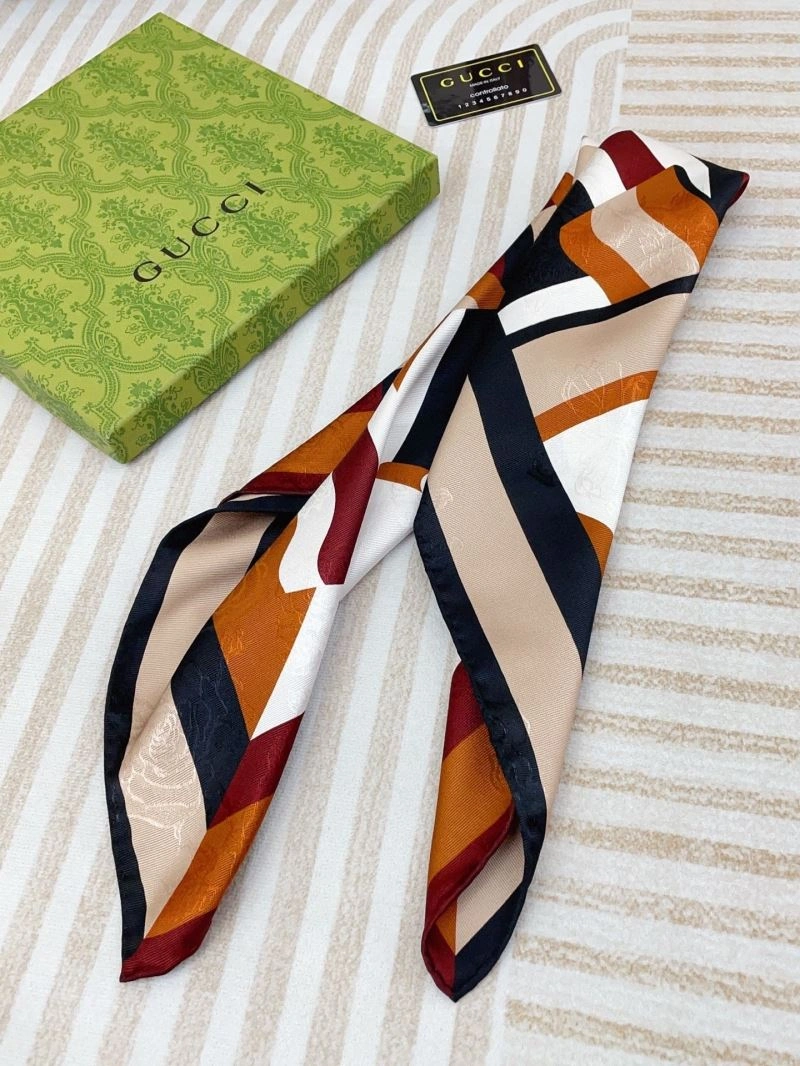 Gucci Scarf Sporty 270684
