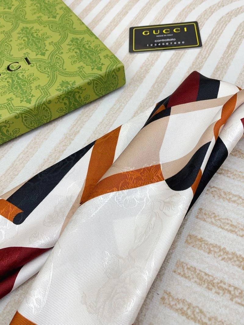 Gucci Scarf Sporty 270684