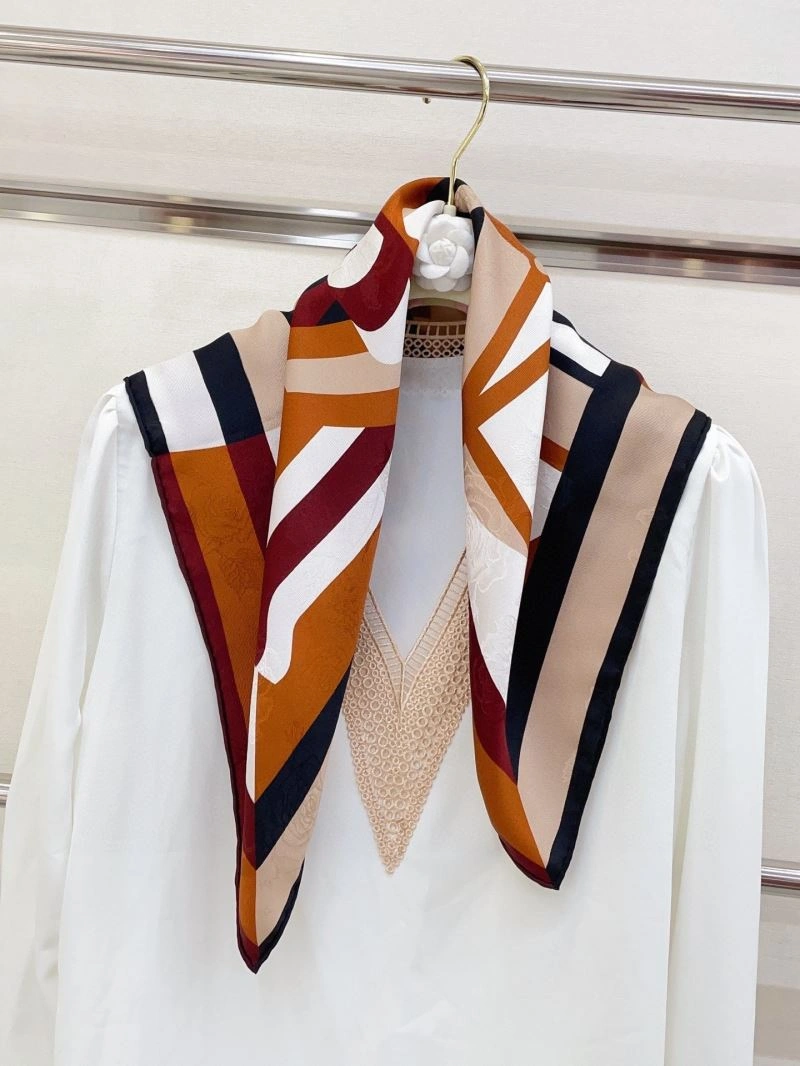 Gucci Scarf Sporty 270684