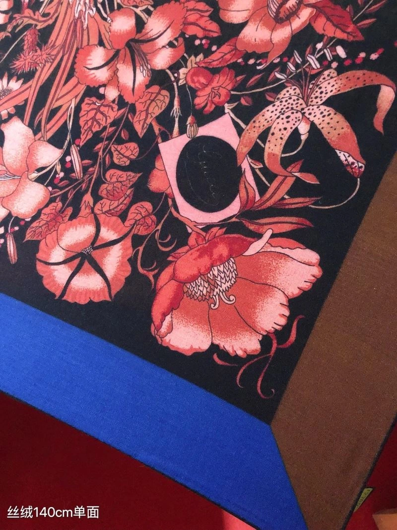 Original Gucci Scarf 271086