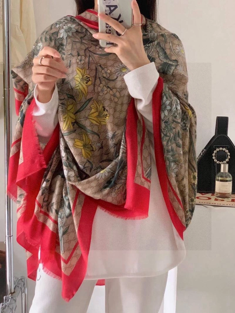 Gucci Scarf MultiPurpose 271102