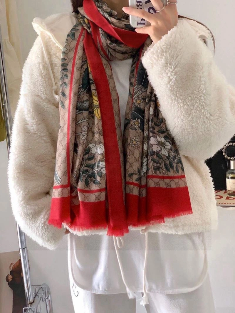 Gucci Scarf MultiPurpose 271102