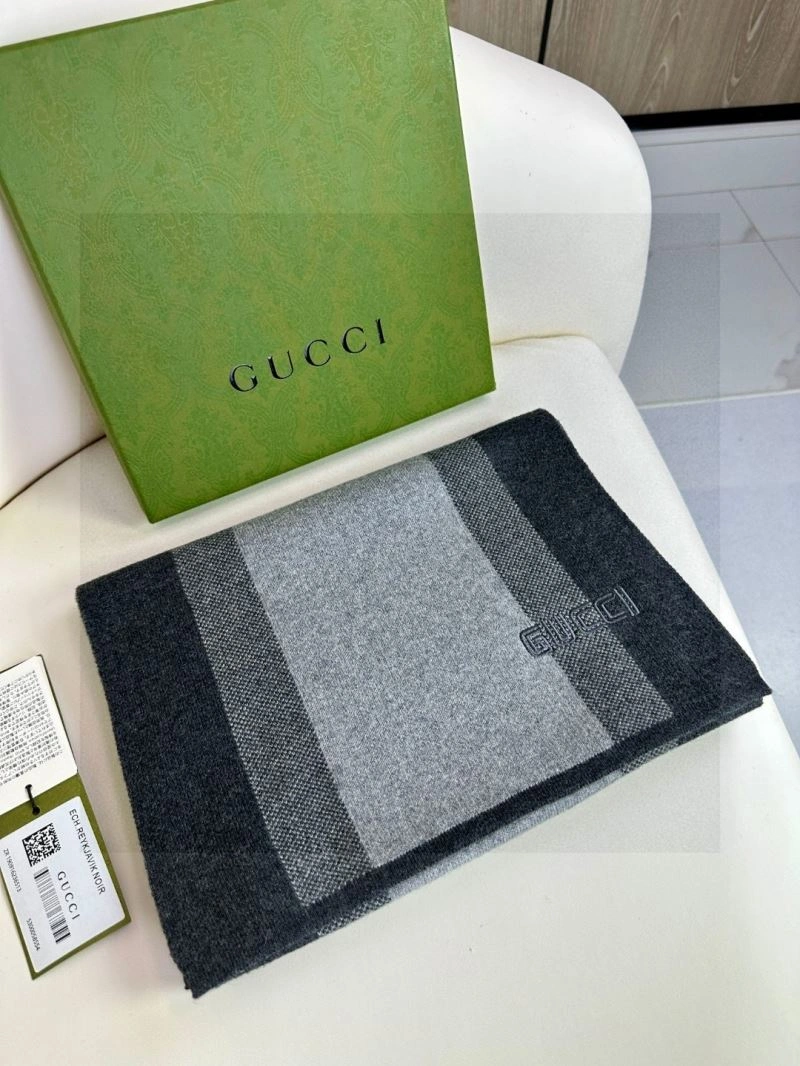 Comfortable Gucci Scarf 271103