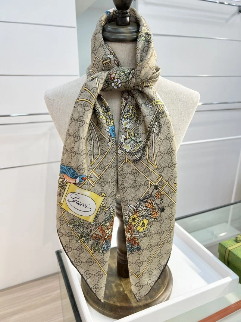 Elegant Gucci Scarf 271084