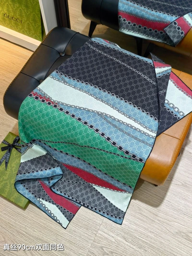 Casual Gucci Scarf 271080