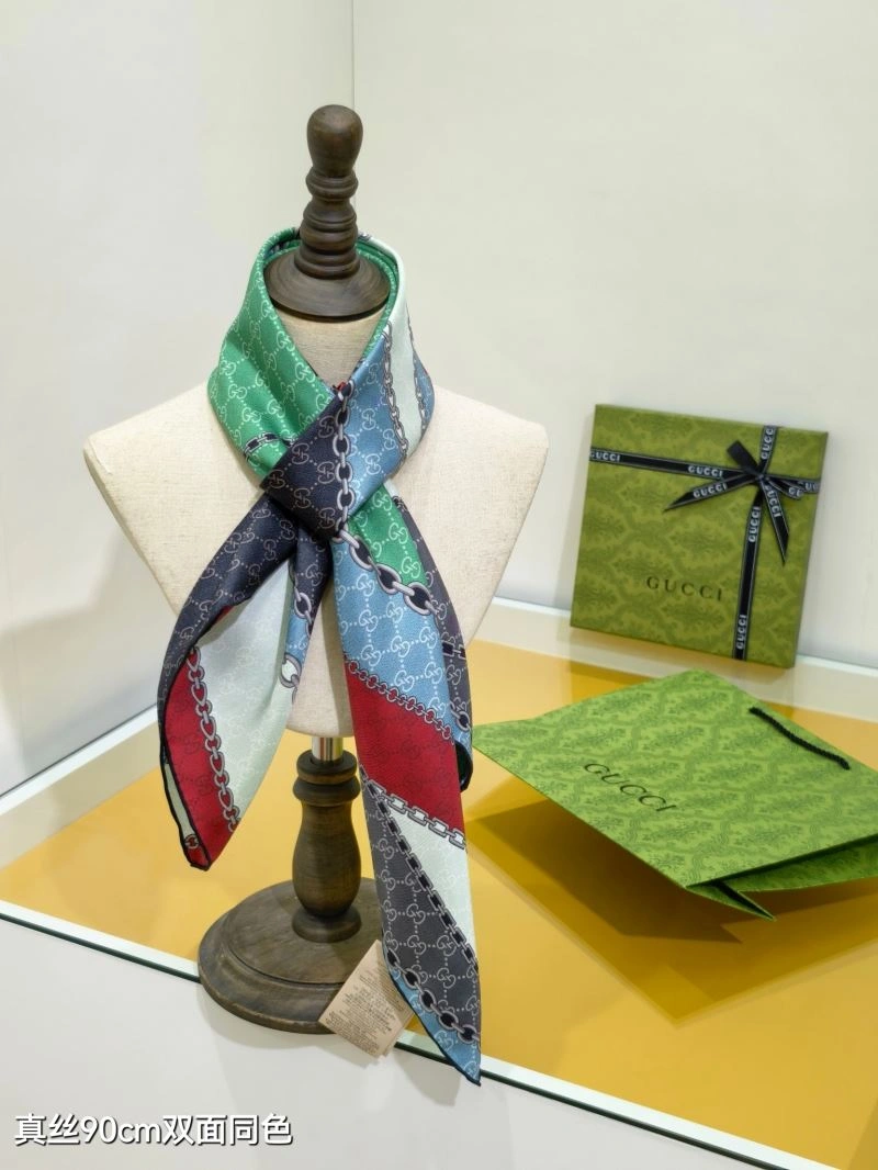 Casual Gucci Scarf 271080
