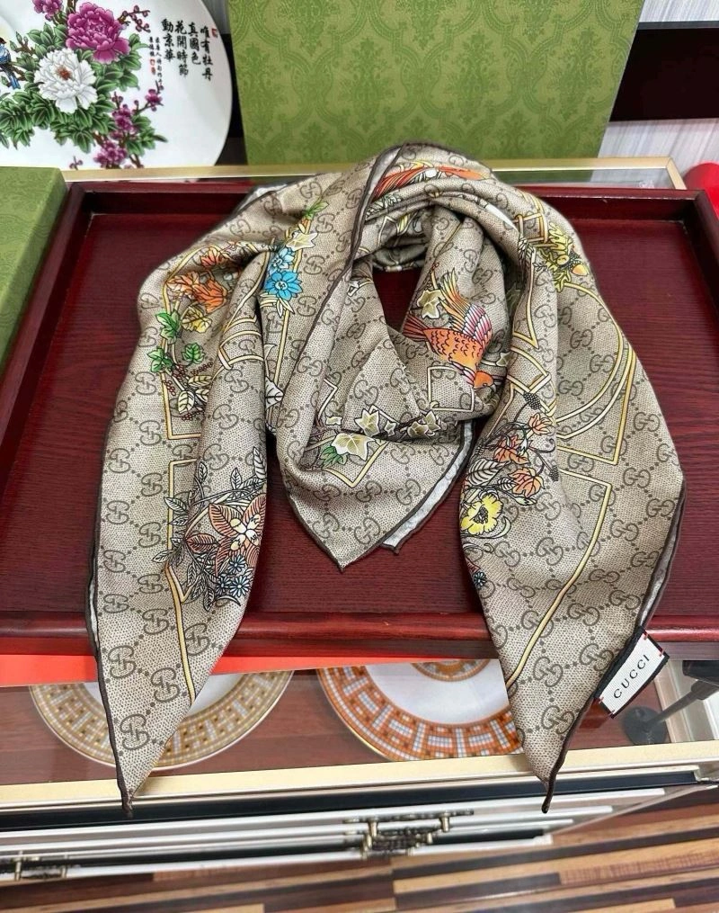 Gucci Scarf Durable 271075