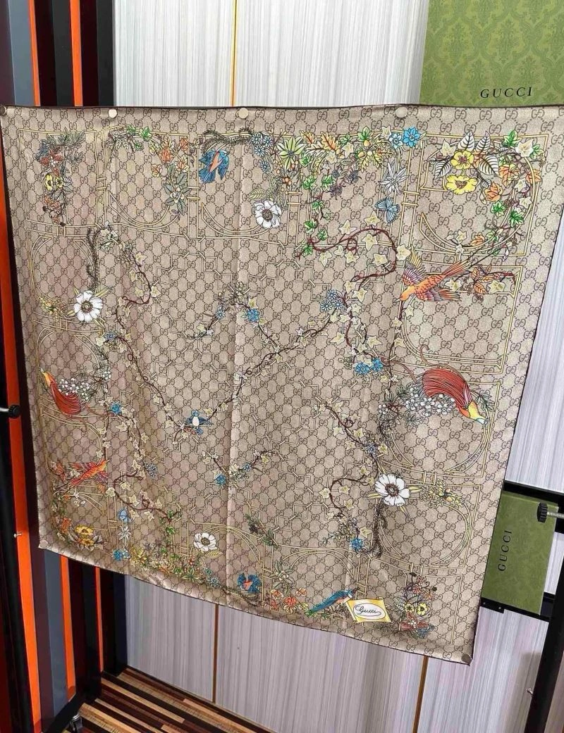 Gucci Scarf Durable 271075