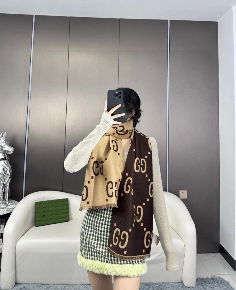 Gucci Scarf Contemporary 271072