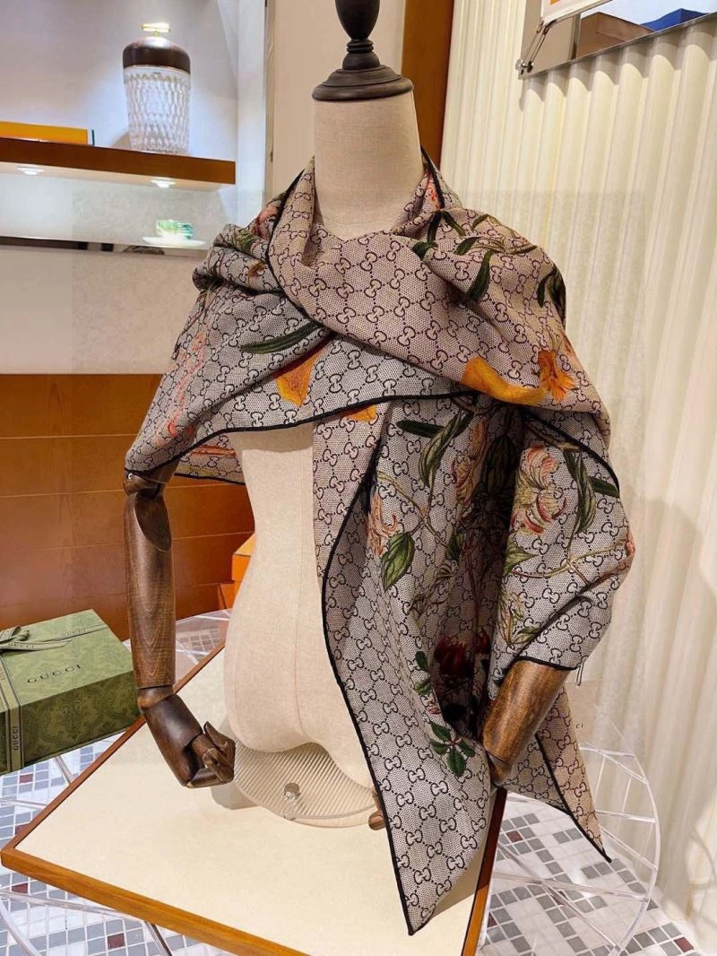 Premium Gucci Scarf 271073